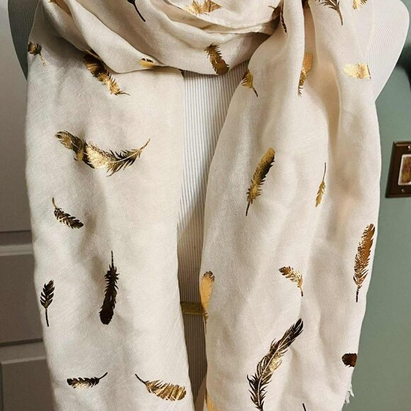 New Handmade Gold Feather Scarf, 190×68cm NWT - Picture 2 of 9